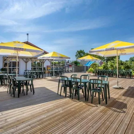 4 Etoiles - Piscine - Ccb0e0i *