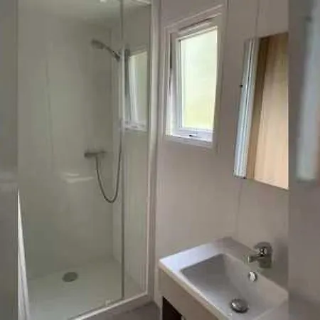 4 Etoiles - Piscine - Ccb0e0i キャンプ場 *