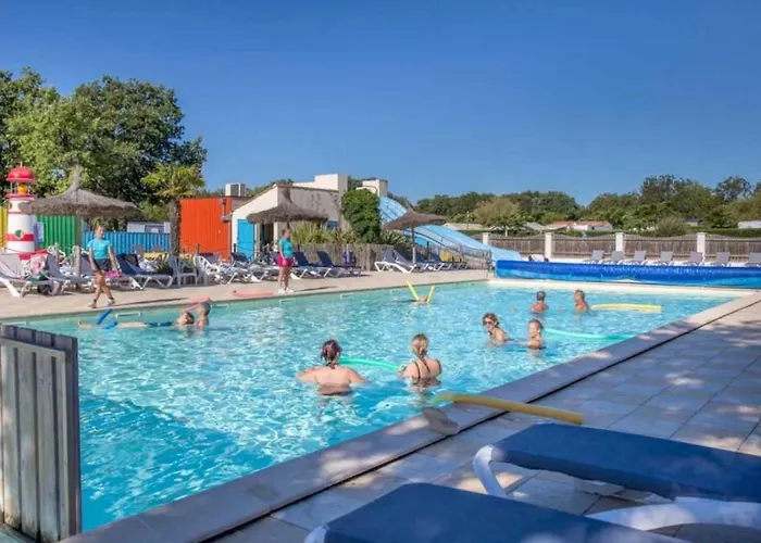 4 étoiles - Piscine - Ccb0e0i Camping *